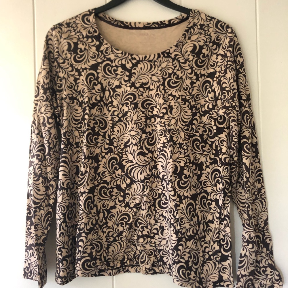 WHITE STAG //  Long Sleeve Print Top